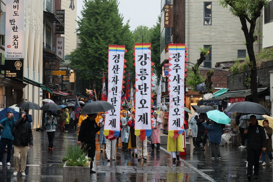 [크기변환]인사동 행사 사진 (2)[1].jpg